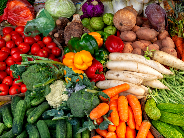How to Cut Vegetables Faster and More Safely