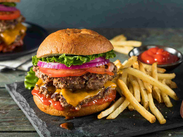 Celebrate National Cheeseburger Day with the Perfect Burger Knife Techniques