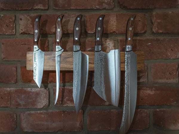 Best Knife Bundles To Gift This Christmas