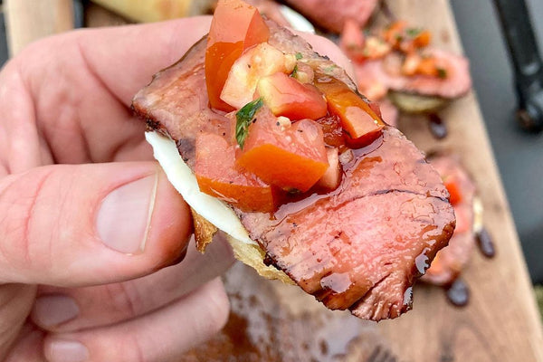 Balsamic Steak Crostinis