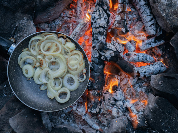 Bushcraft Cooking Essentials: Tools That Actually Matter in the Wild