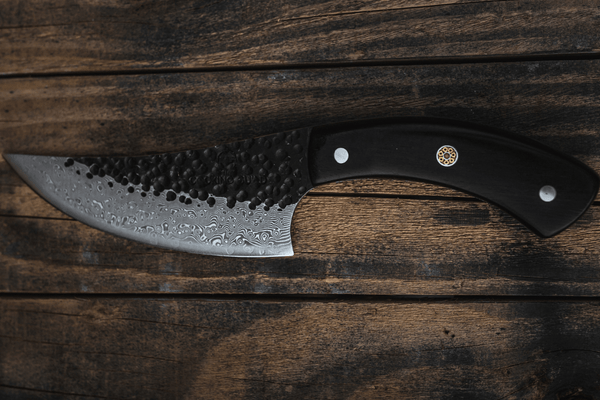 What Makes a Great Hanta Knife: Materials and Design