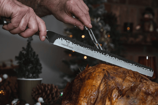 Choosing the Best Knife for Turkey Carving